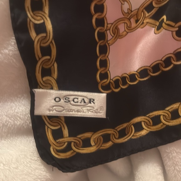Oscar de la Renta silk scarf - Picture 7 of 7